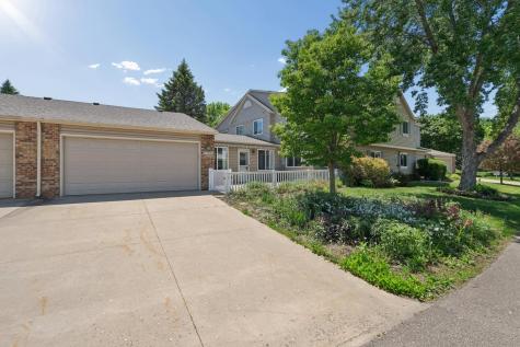 15834 Griffon Path Apple Valley MN 55124