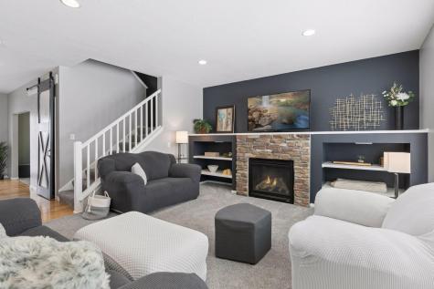 19550 Iberis Avenue Lakeville MN 55044