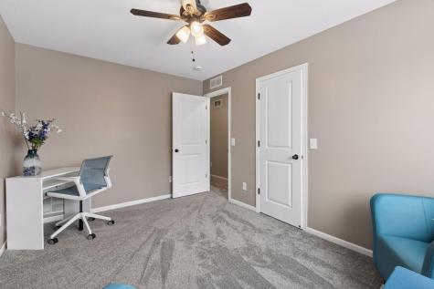 19550 Iberis Avenue Lakeville MN 55044