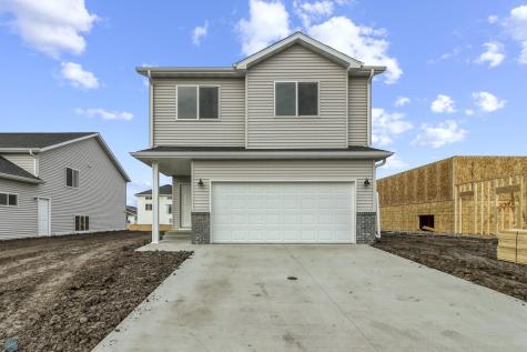 3819 19th Street S Moorhead MN 56560