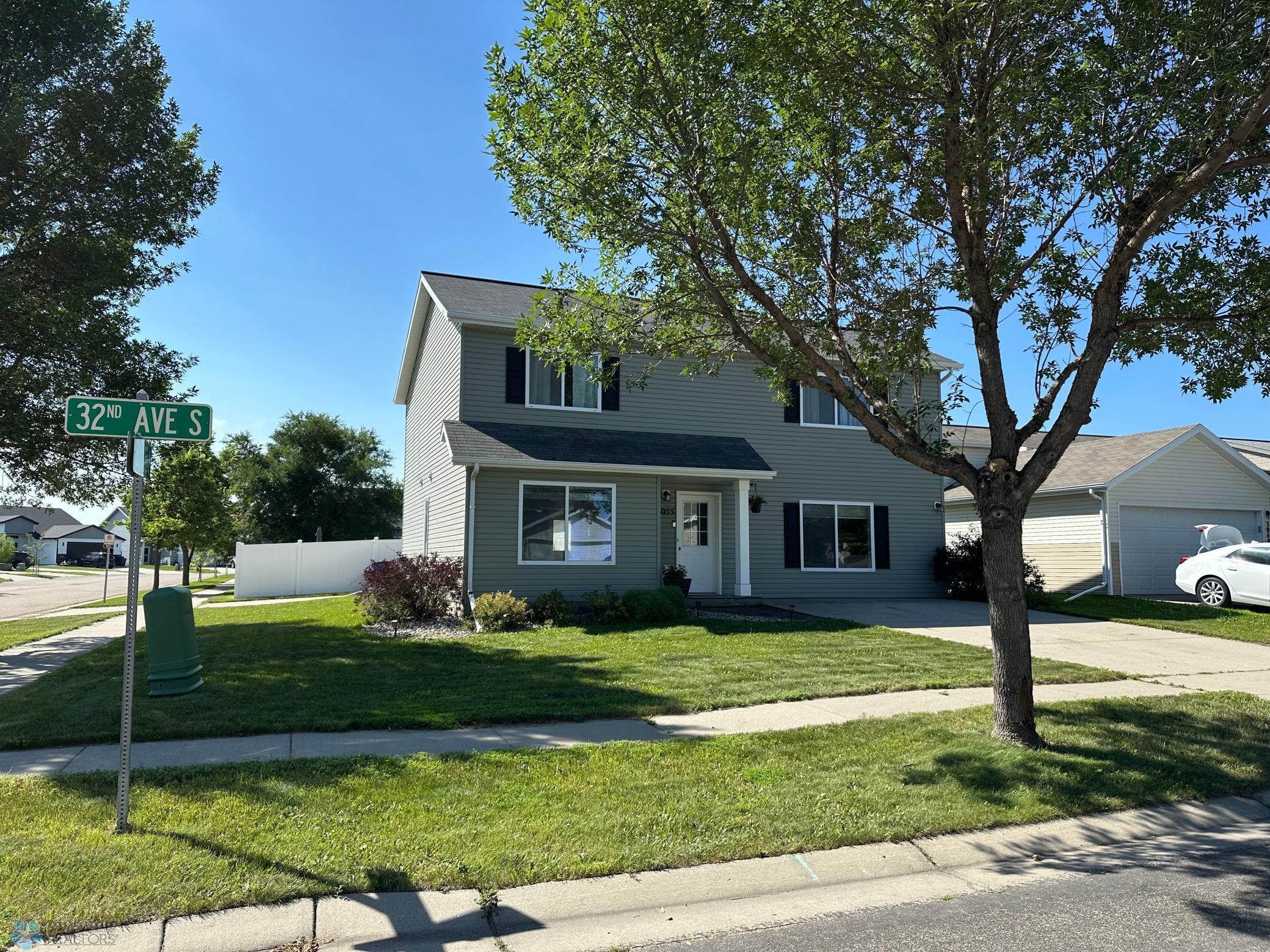 3055 32nd Avenue S Moorhead MN 56560