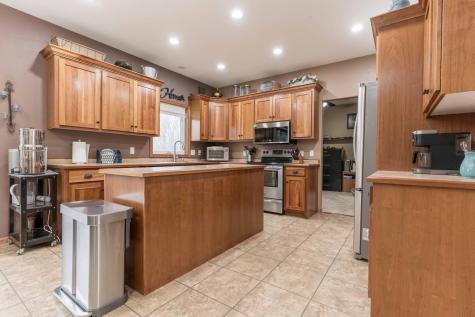 1305 Jessie Court Fergus Falls MN 56537