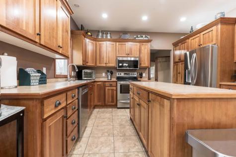1305 Jessie Court Fergus Falls MN 56537