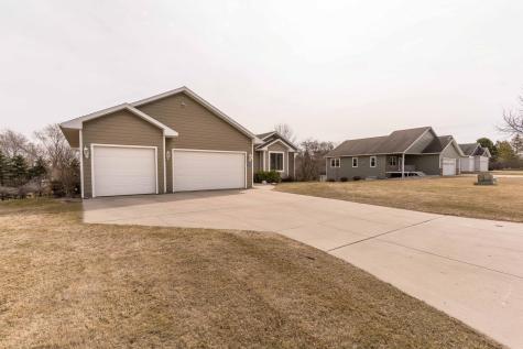 1305 Jessie Court Fergus Falls MN 56537