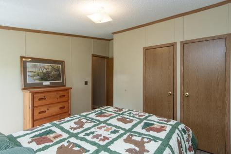 1445 White Cloud Drive S Isle MN 56342