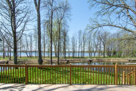 1445 White Cloud Drive S Isle MN 56342