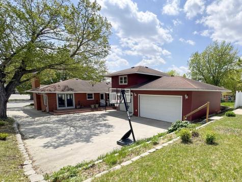 1020 W Lincoln Avenue Fergus Falls MN 56537