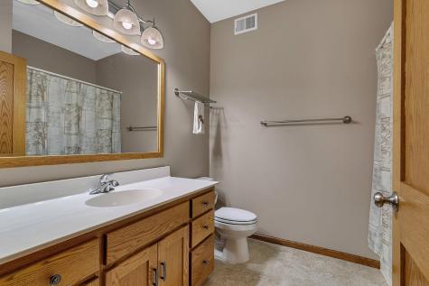 502 Graceview Loop Saint Joseph MN 56374