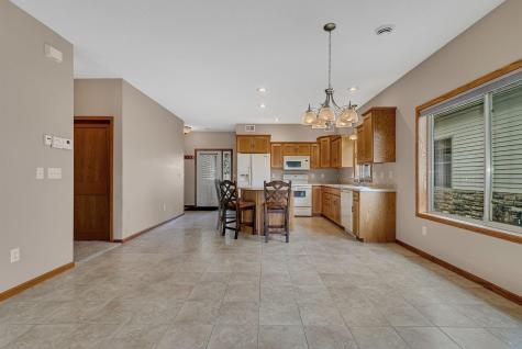 502 Graceview Loop Saint Joseph MN 56374