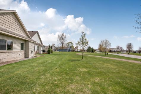502 Graceview Loop Saint Joseph MN 56374