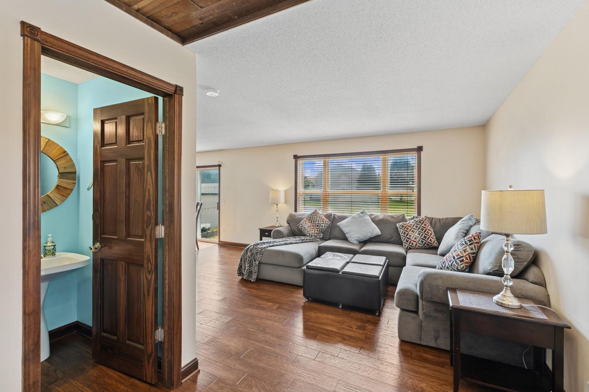 15682 Fjord Avenue Apple Valley MN 55124