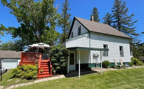 306 Main Street S Underwood MN 56586