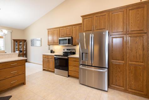 3260 40th Avenue S Fargo ND 58104