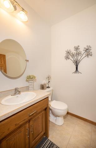 3260 40th Avenue S Fargo ND 58104