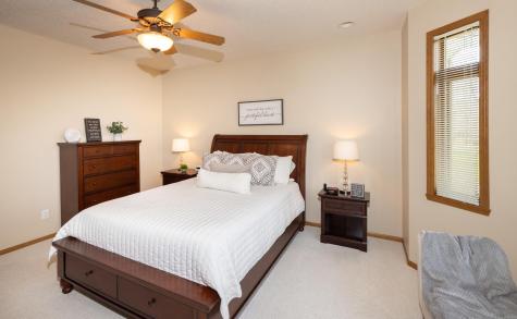 3260 40th Avenue S Fargo ND 58104