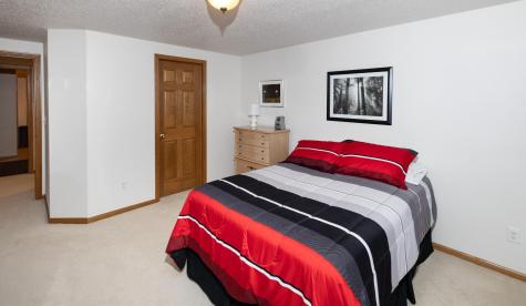 3260 40th Avenue S Fargo ND 58104