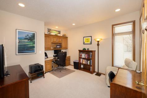 3260 40th Avenue S Fargo ND 58104