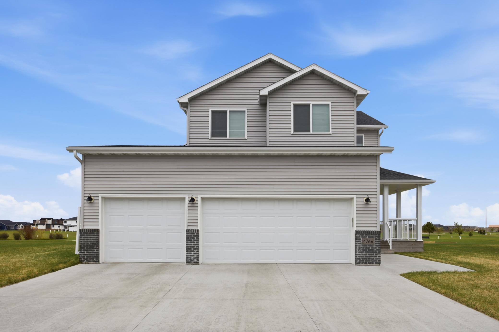4766 34th Street S Fargo ND 58104