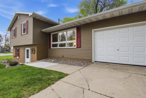 215 Terrace Drive SW Willmar MN 56201