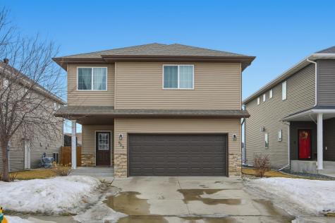 923 42nd Avenue W West Fargo ND 58078