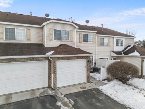 6292 158th Street W Apple Valley MN 55124