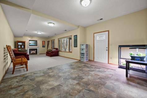 2664 Borden Court Inver Grove Heights MN 55076