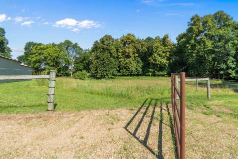 7148 County Road 42 NE Alexandria MN 56308