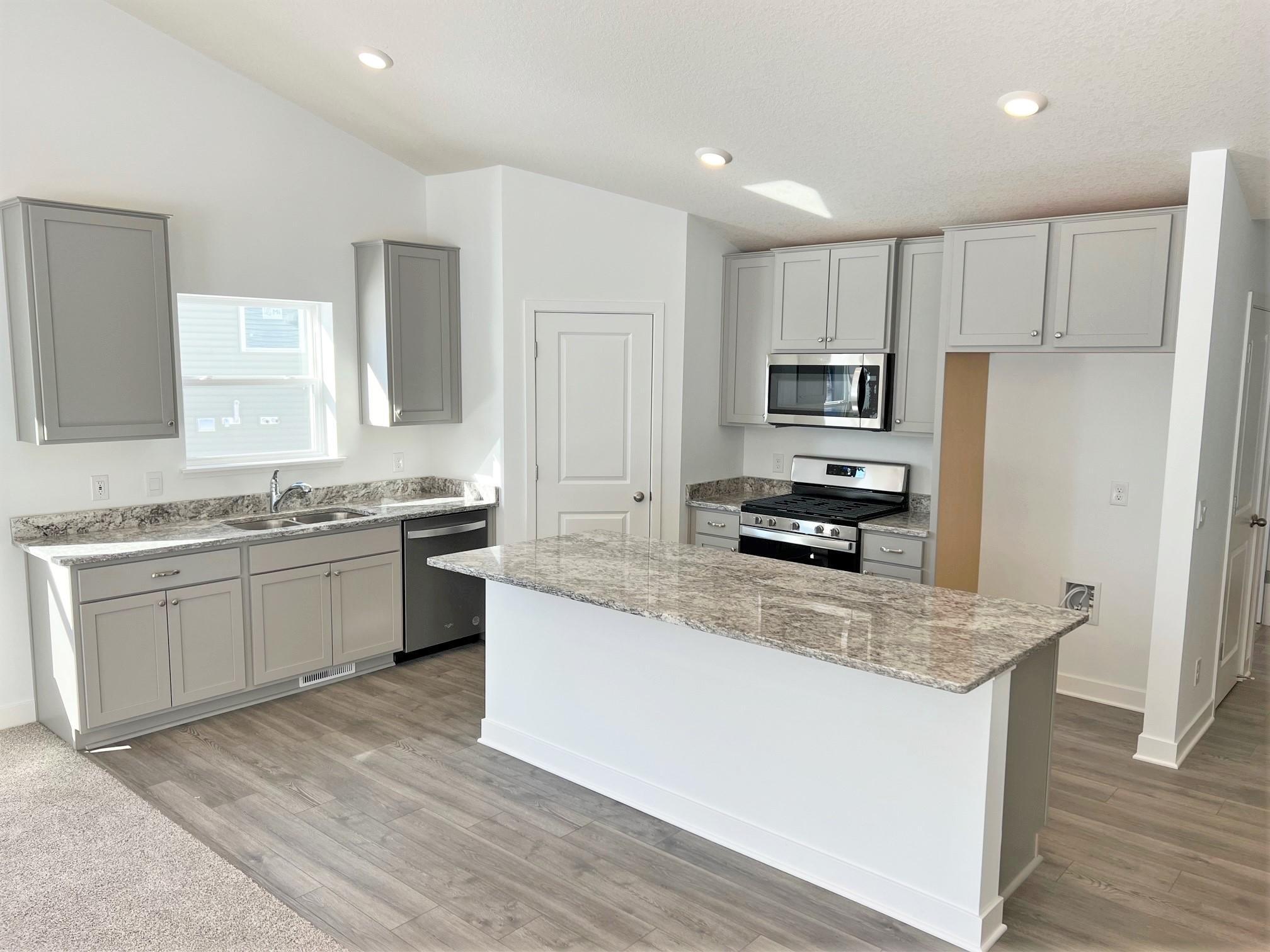 13680 Carrakay Way Rosemount MN 55068
