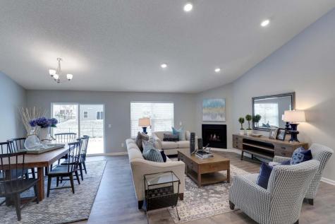 13680 Carrakay Way Rosemount MN 55068