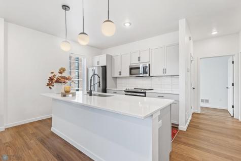 502 8th Street S Fargo ND 58103