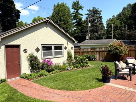 1847 Sargent Avenue Saint Paul MN 55105