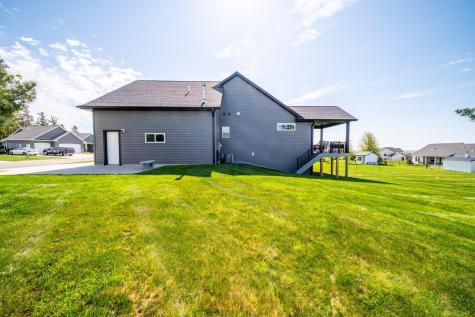 17108 Hilltop Lane SE Chatfield MN 55923