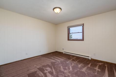 235 390th Avenue Janesville MN 56048