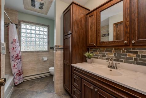 235 390th Avenue Janesville MN 56048