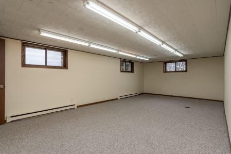 235 390th Avenue Janesville MN 56048