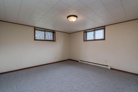 235 390th Avenue Janesville MN 56048