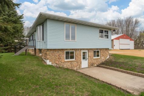 235 390th Avenue Janesville MN 56048