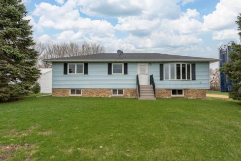 235 390th Avenue Janesville MN 56048