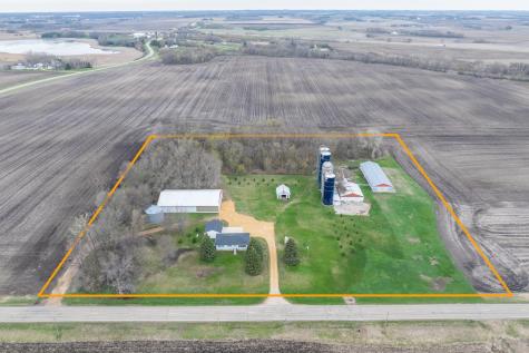 235 390th Avenue Janesville MN 56048