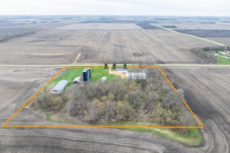 235 390th Avenue Janesville MN 56048
