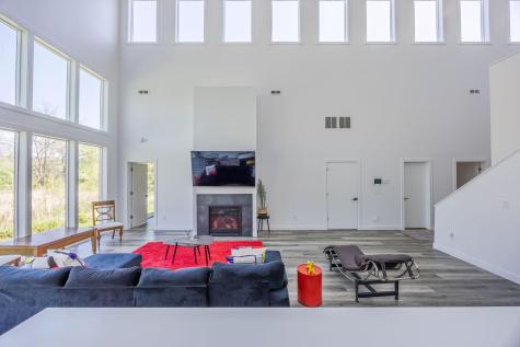 1021 Gardner Street E Wayzata MN 55391