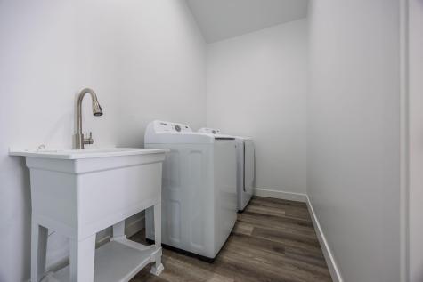 1021 Gardner Street E Wayzata MN 55391