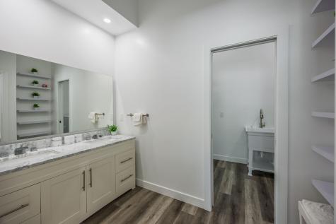 1021 Gardner Street E Wayzata MN 55391