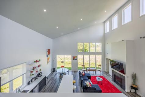 1021 Gardner Street E Wayzata MN 55391