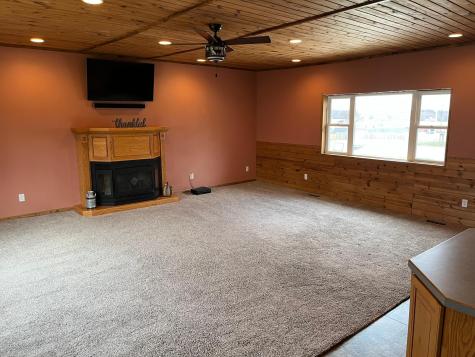 316 Buckwheat Avenue Windom MN 56101