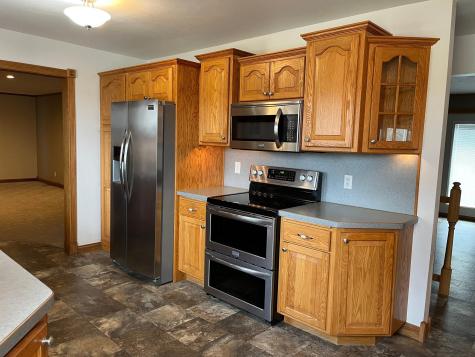 316 Buckwheat Avenue Windom MN 56101
