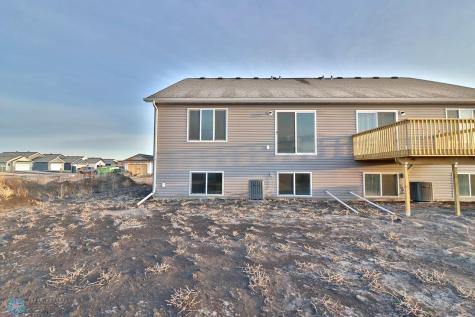 6746 67th Avenue S Horace ND 58047
