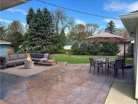 655 57th Avenue NE Fridley MN 55432