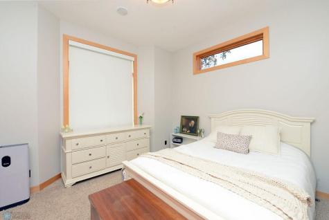 4703 Woodhaven Street S Fargo ND 58104