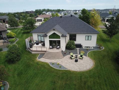 4703 Woodhaven Street S Fargo ND 58104